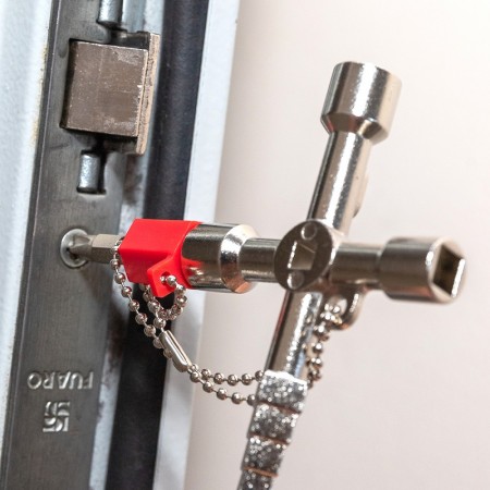 КВТ Ключ для электрошкафов с 5 профилями и битой «крест/шлиц» КЭШ-5М 84624 KVT КВТ Ключ для электрошкафов с 5 профилями и битой «крест/шлиц» КЭШ-5М 84624 KVT